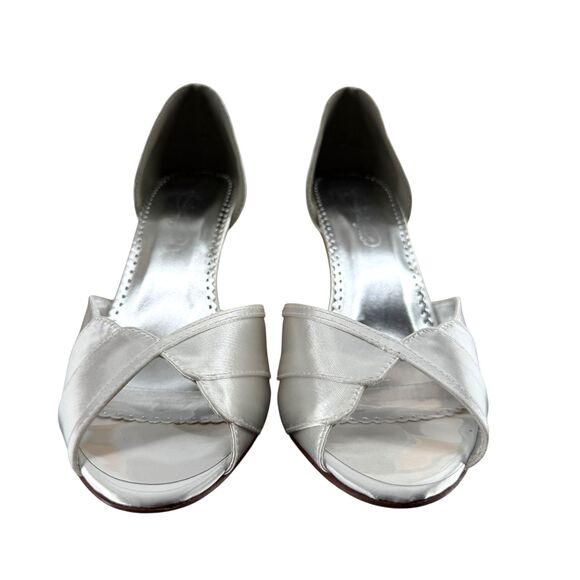 Michelangelo Shellie Satin Peep Toe Heels Size 9M Dyeable David's Bridal READ!!! - Picture 5 of 14